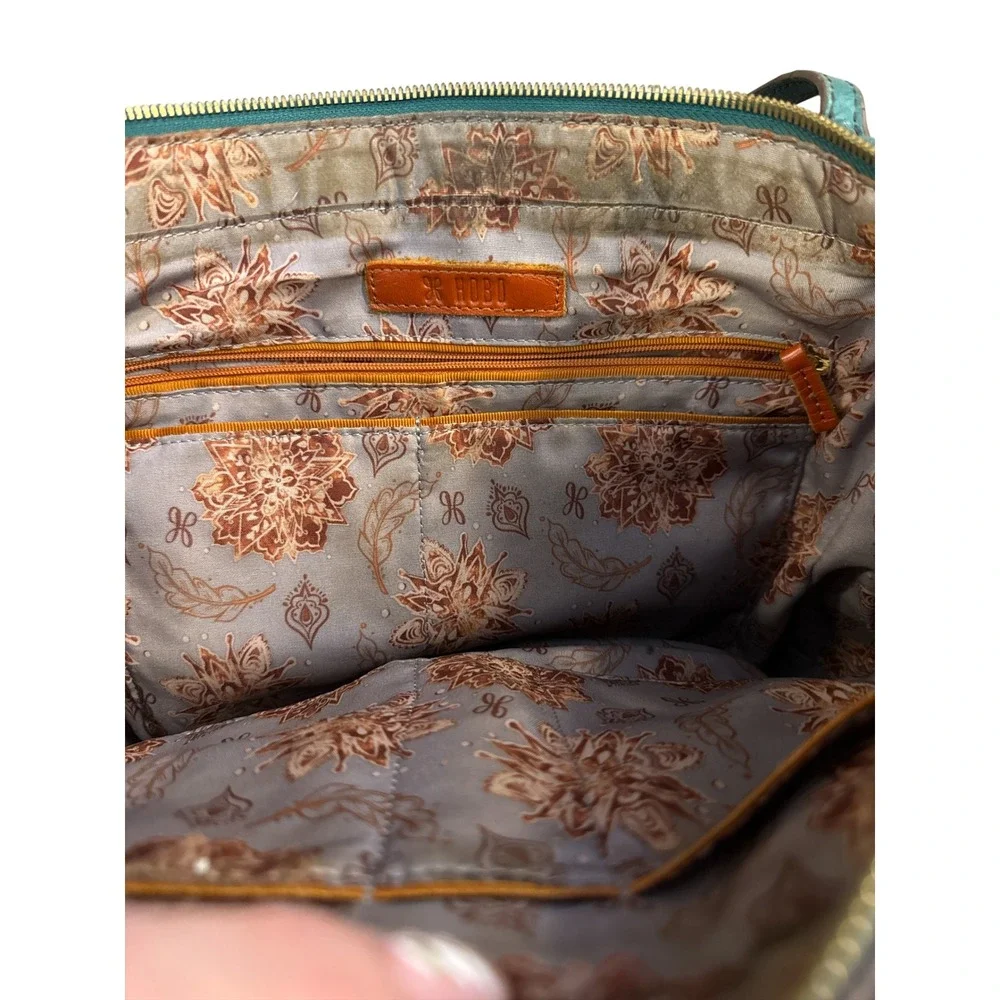 Hobo International Shoulder Bag Womens‎ Large Teal Leather Zip Top Tote